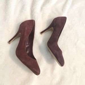 🆕 burgundy suede Steve Madden pumps